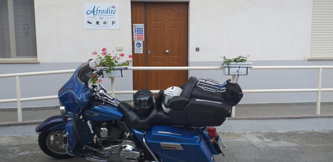 ホテル Afrodite スカレア エクステリア 写真